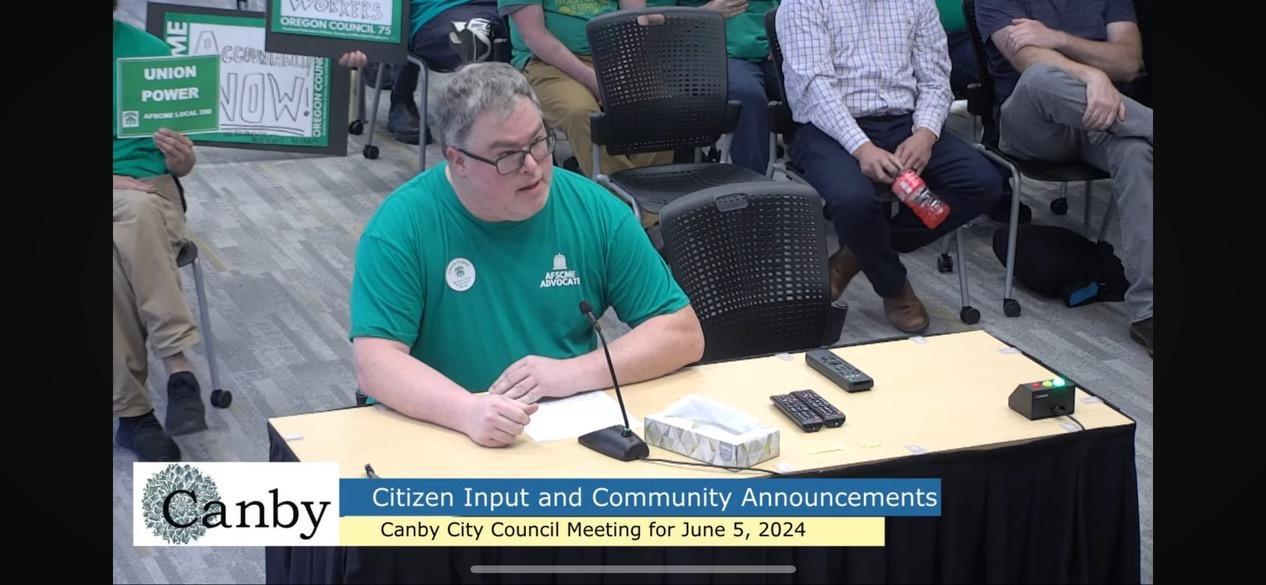 Oregon AFSCME President Fred Yungbluth speaking at Canby County